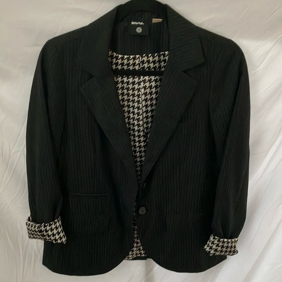 BDG Jackets & Blazers - BDG: Black Stripped, Houndstooth Accented, two button Blazer- S